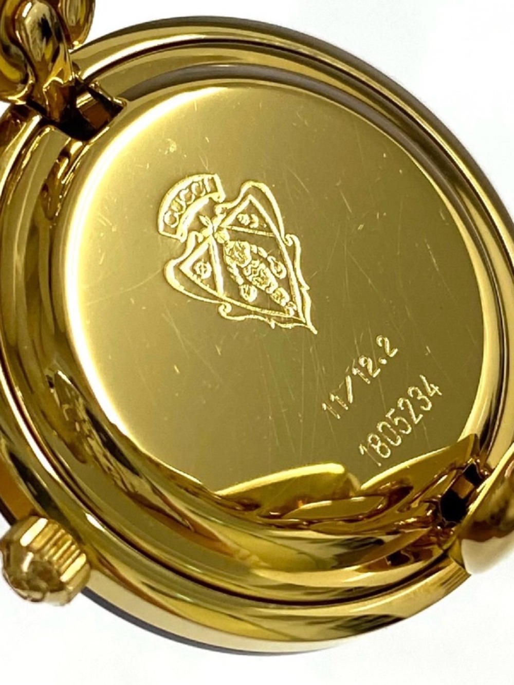 Gucci Gold Bracelet Watch with Interchangeable Bezels in Black, Red, Blue, Green - Picture 3 of 7